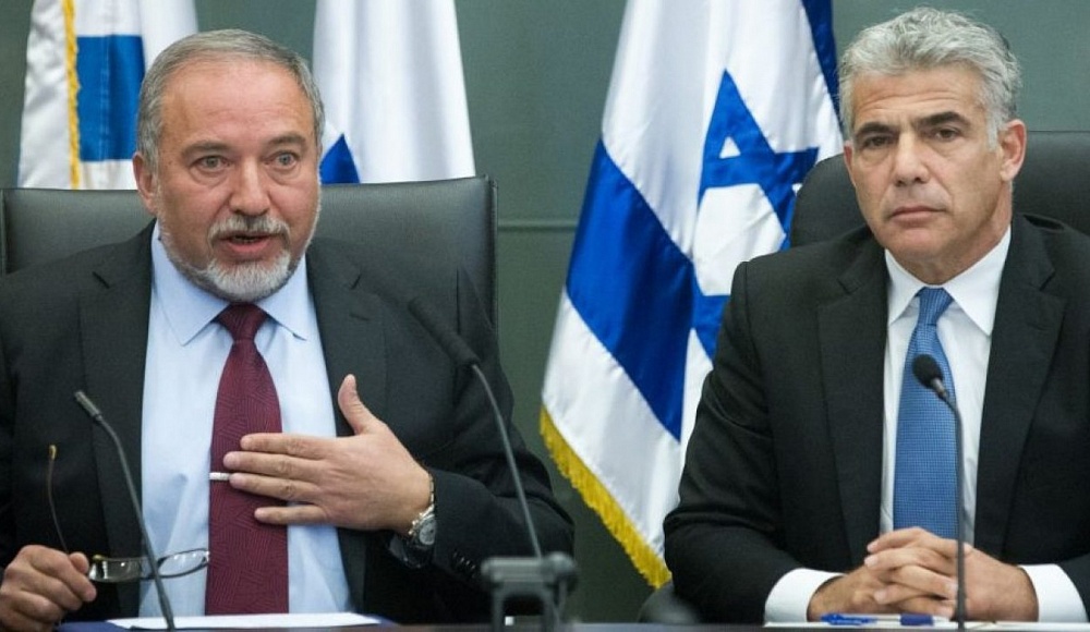 Лапид и Либерман представили пакет помощи граничащим с Газой районам