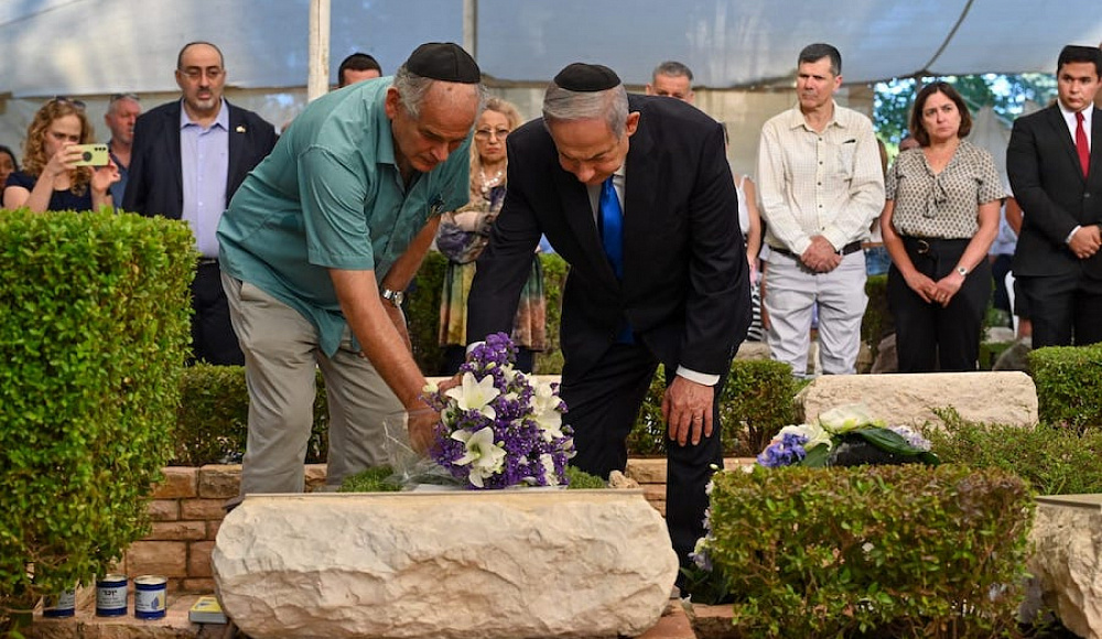На горе Герцля почтили память подполковника Йони Нетаньяху, погибшего в Энтеббе 47 лет назад