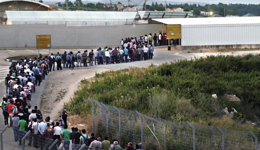 Израиль расширит в полтора раза квоту на въезд палестинских рабочих из Газы