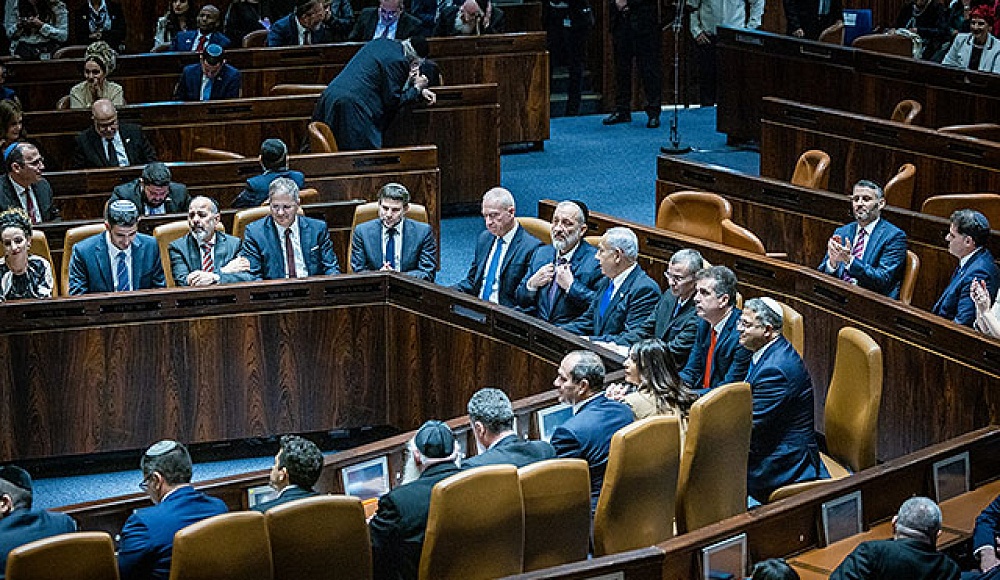 Парламент Израиля отклонил вотумы недоверия правительству