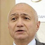 Теймур Атаев