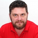 Арье Готсданкер