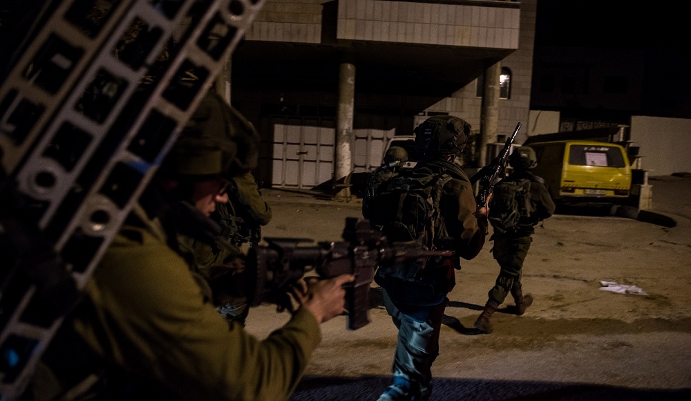 Двое боевиков сдались силам ЦАХАЛа в Шхеме в ходе операции после ночного теракта