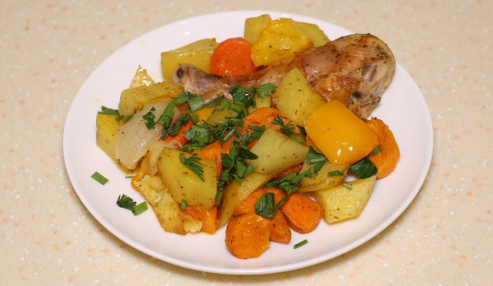 Готовим к Песаху: курица с картофелем и бататом