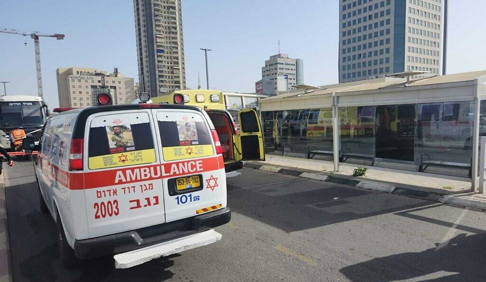 Ножевой теракт на автовокзале в Беэр-Шеве: один раненый, нападавший нейтрализован