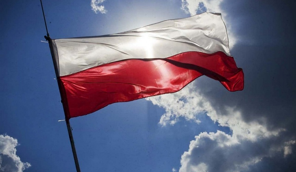 Польша возвращает посла в Израиль