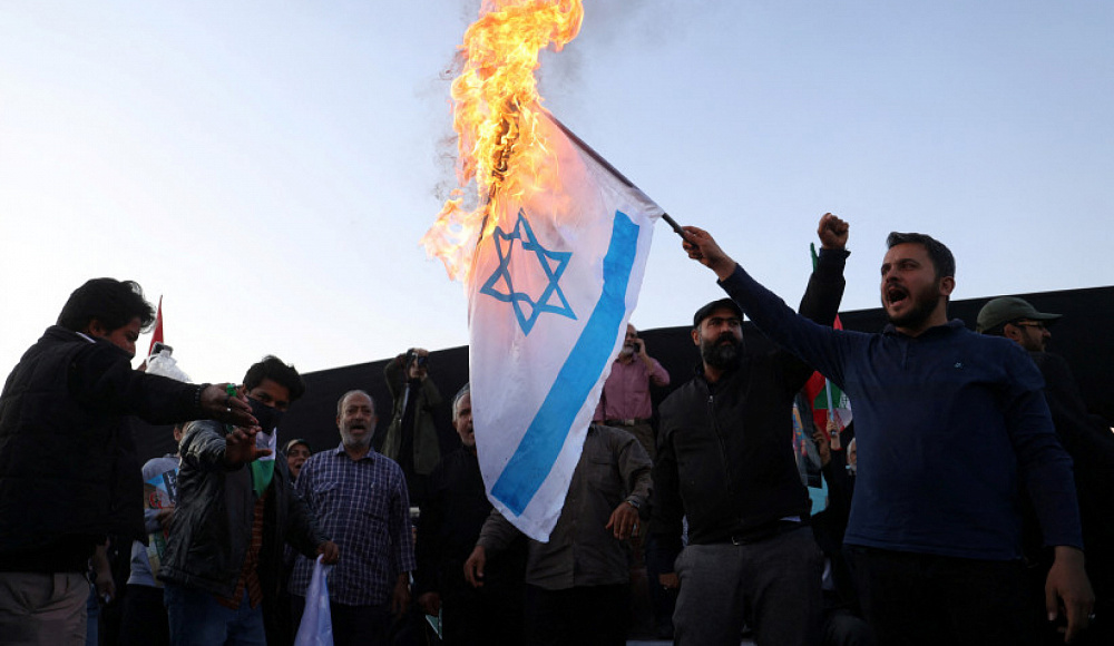 На могиле Эстер и Мордехая в Иране сожгли израильский флаг