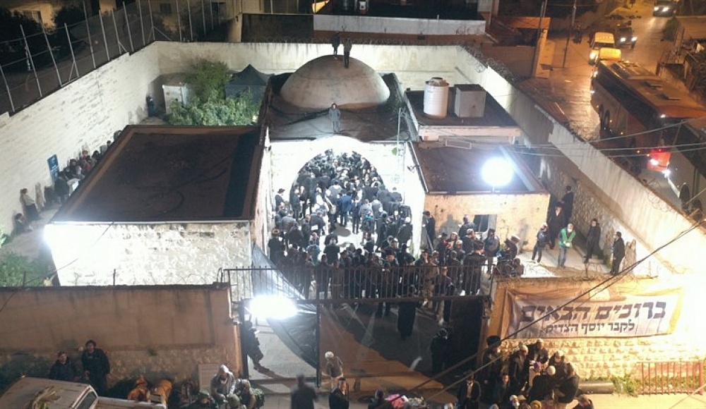 Террористы угрожают «смертным приговором» евреям, вошедшим в гробницу Иосифа