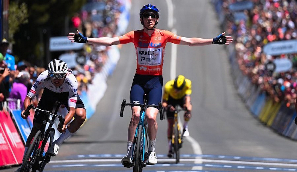Велогонщик команды Израиля стал победителем гонки Tour Down Under в Австралии