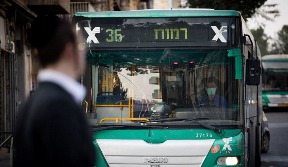 Опрос: израильтяне из городов со светским большинством - за работу общественного транспорта по субботам
