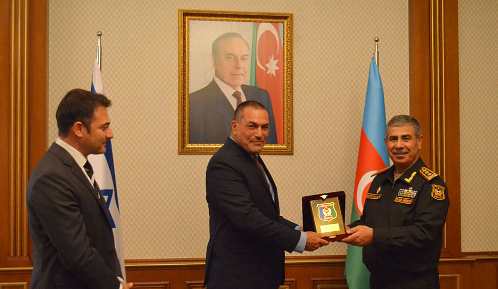 Министр обороны Азербайджана встретился с гендиректором министерства обороны Израиля