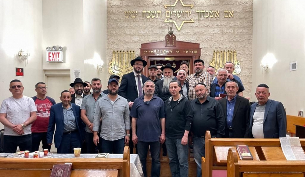 26 Ияра отпраздновали в синагоге горско-еврейской общины Нью-Йорка