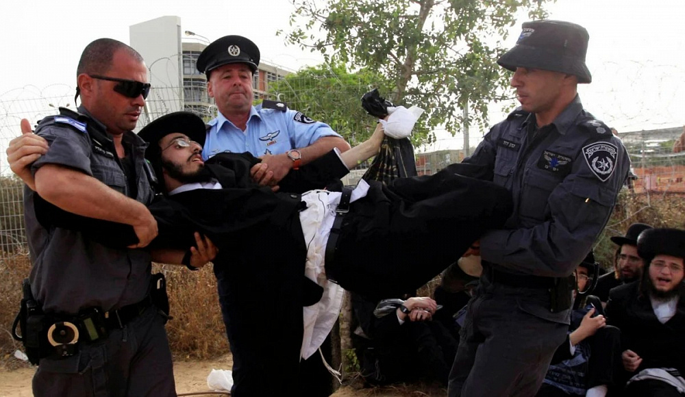 Начался призыв ультраортодоксов в израильскую армию: в полиции ожидают демонстрации протеста
