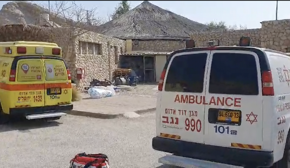 В результате оползня в национальном парке Эйн-Геди пострадали 9 человек, погиб 5-летний мальчик