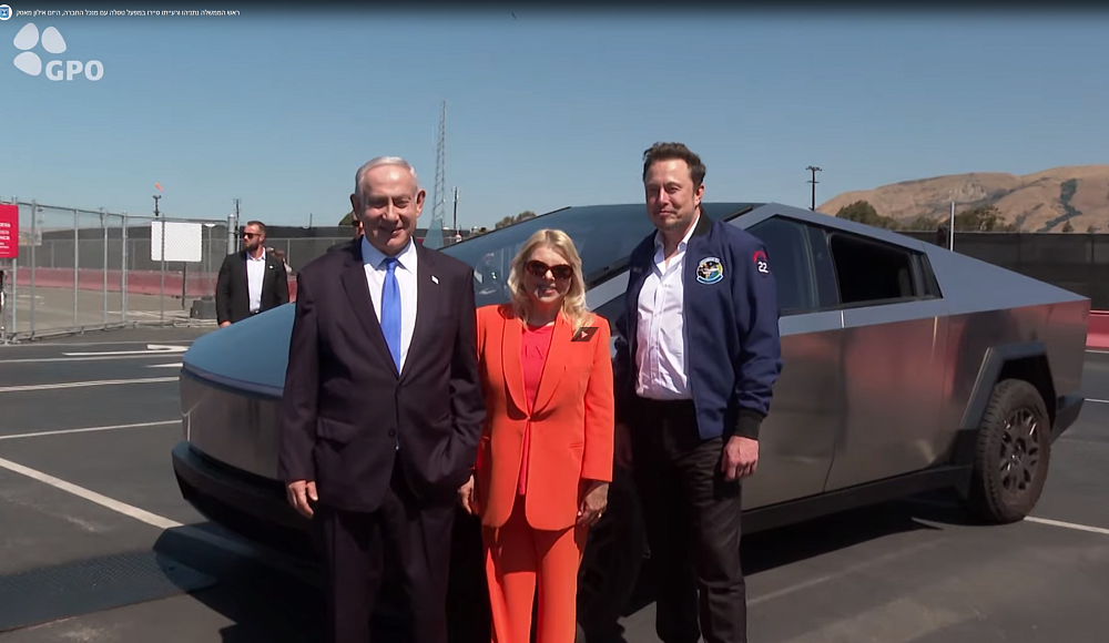 Нетаньяху посетил завод Tesla и прокатился на инновационном электромобиле Cybertruck