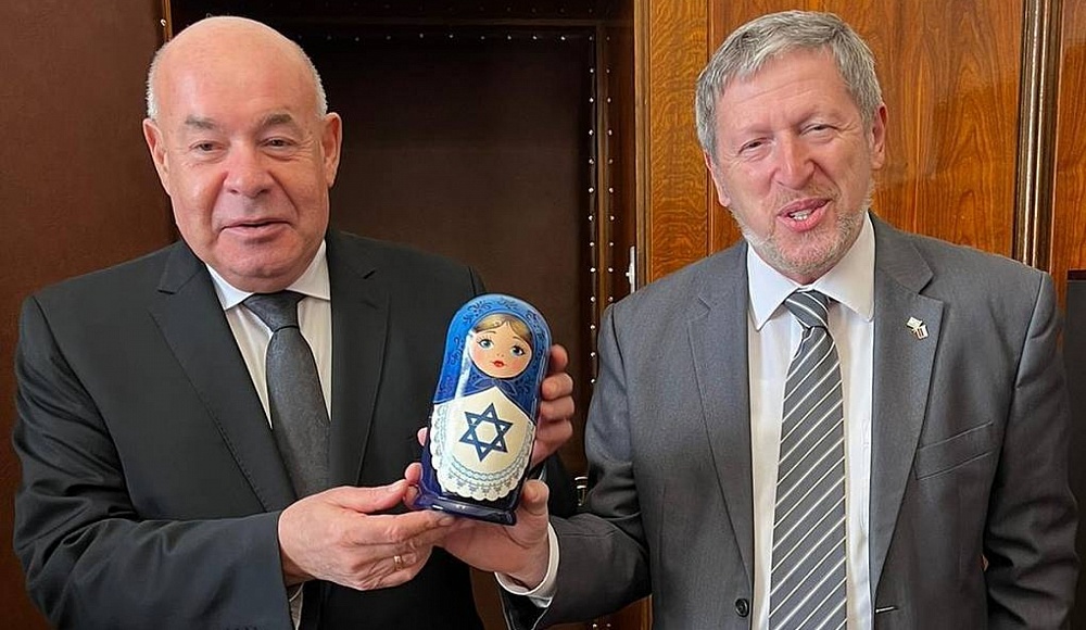Матрешка стала новым символом посольства Израиля в России