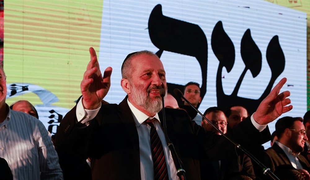 67% израильтян против пребывания Арье Дери на посту министра