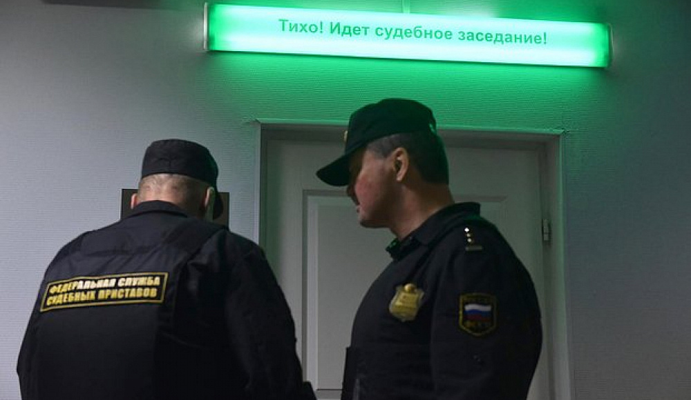 Пятерых участников антисемитских беспорядков в аэропорту Махачкалы осудили на длительные сроки