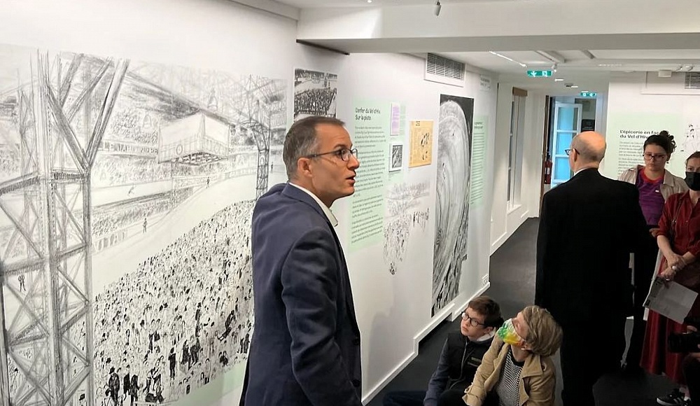 Выставка в парижском музее Холокоста чтит память жертв «Облавы Вель д`Ив»