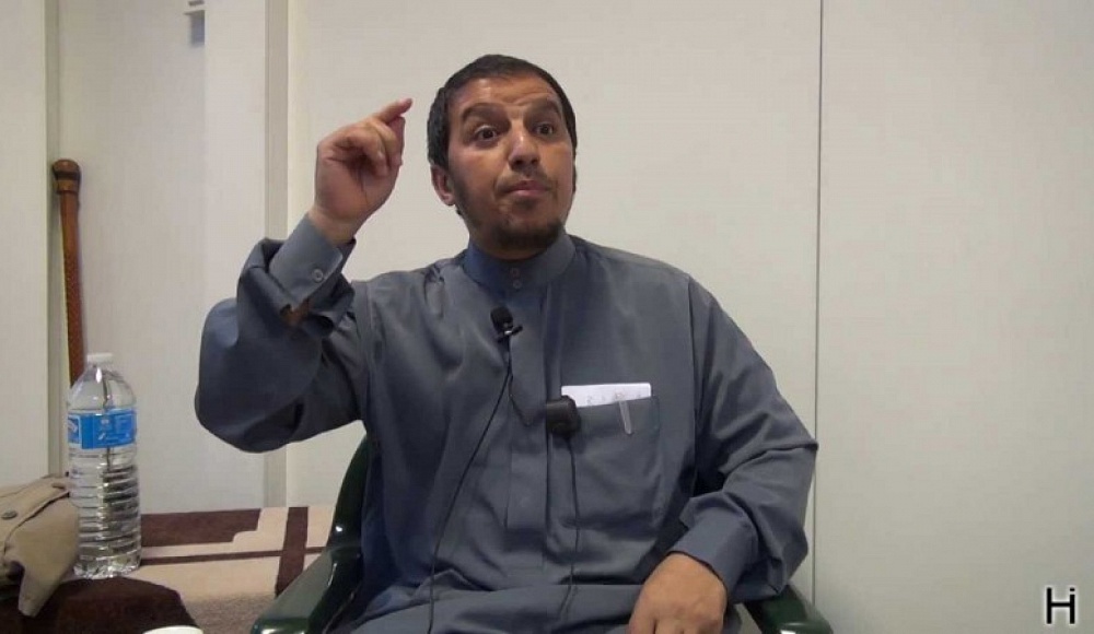 Франция выдворит марокканского имама, призывавшего к насилию против евреев